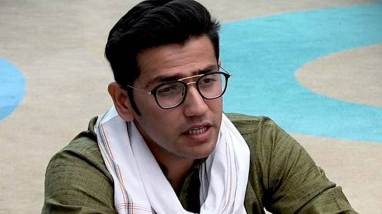 रोमिल चौधरी