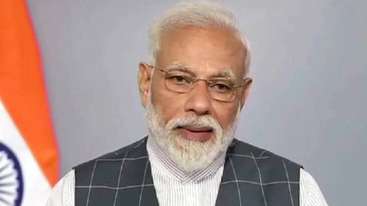 पीएम मोदी ने लॉकडाउन के दौरान लोगों से सोशल डिस्टेंसिंग रखने की अपील की.