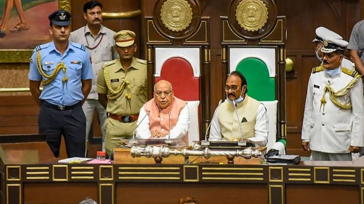 स्पीकर ने विधायकों के इस्तीफे पर की बात (फाइल)