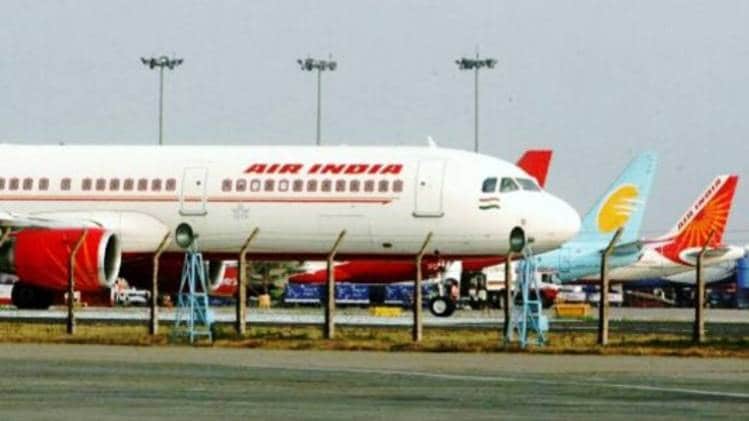 एअर इंडिया ने लागत में कटौती के कदम उठाए (फाइल फोटो)