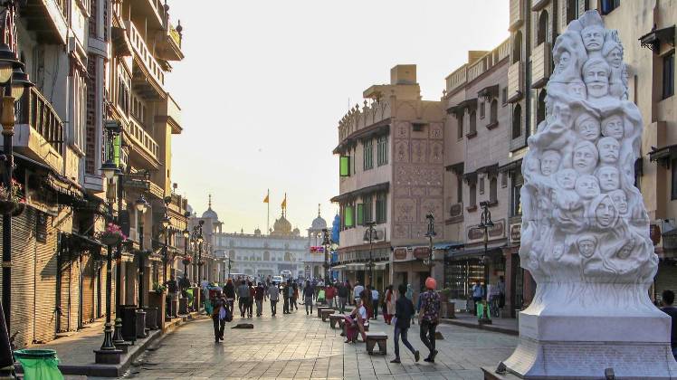 कोरोना वायरस संकट के बीच अमृतसर में छाया सन्नाटा (फोटो-PTI)