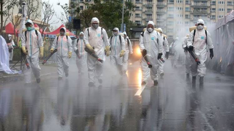 कोरोना वायरस को रोकने के लिए लिया फैसला