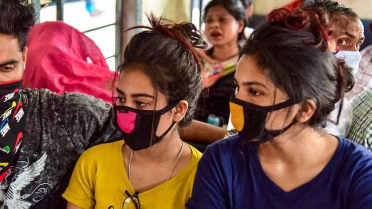 कोरोना वायरस को लेकर दुनियाभर में फैली हुई है दहशत (सांकेतिक तस्वीर-PTI)