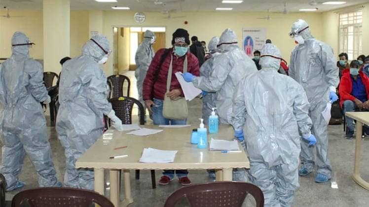 कोरोना वायरस के कारण भारत में खौफ (फाइल फोटो-पीटीआई)