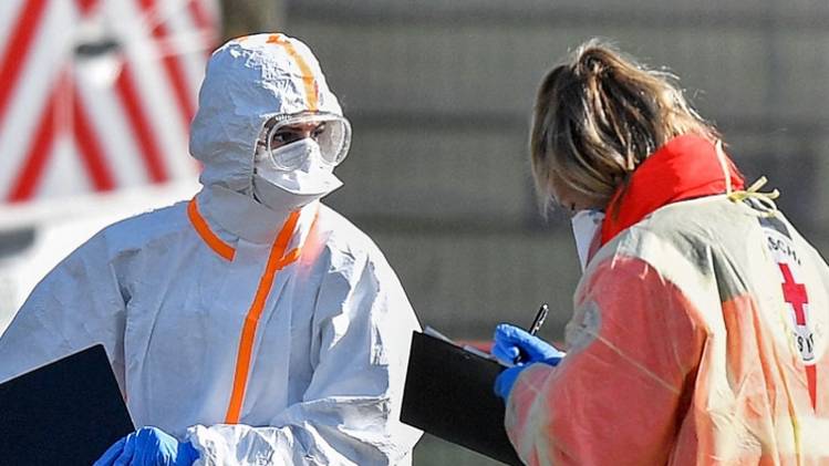 कोरोना वायरस को लेकर नेपाल में भी सतर्कता (सांकेतिक तस्वीर-PTI)