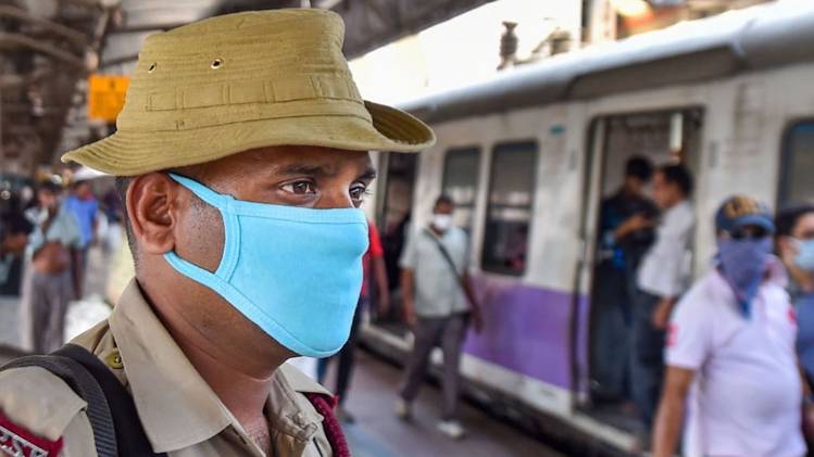 दुनिया में कोरोना वायरस से हाहाकार (फोटो-पीटीआई)