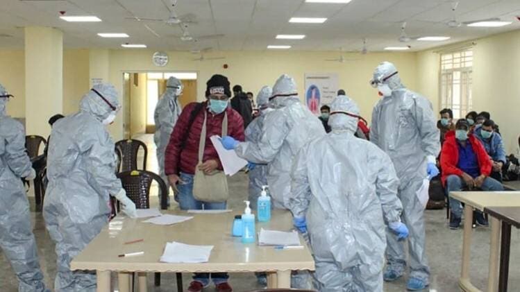 अमेरिका में तेजी से फैल रहा कोरोना का संक्रमण (फोटो- पीटीआई)