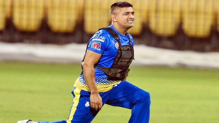 महेंद्र सिंह धोनी आईपीएल 2020 के लिए तैयार (Twitter)