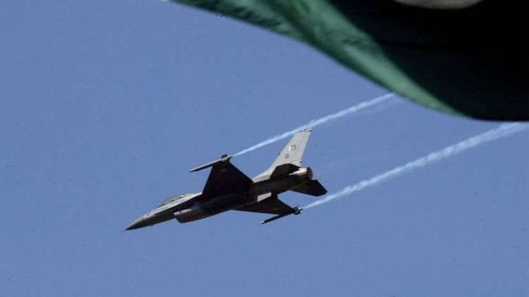 पाकिस्तानी एयरक्राफ्ट क्रैश (फाइल फोटो- reuters)