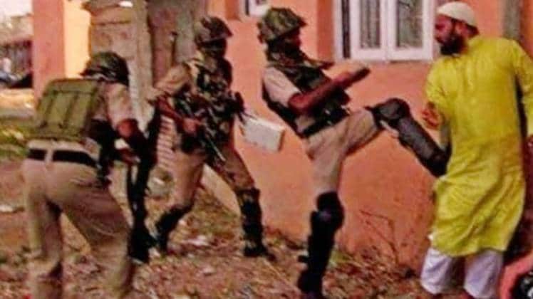 वायरल हो रही तस्वीर