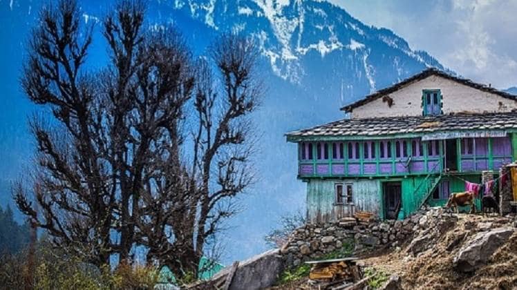 हिमाचल प्रदेश से लेकर मनाली तक घाटे में चल रहा है टूरिज्म का कारोबार