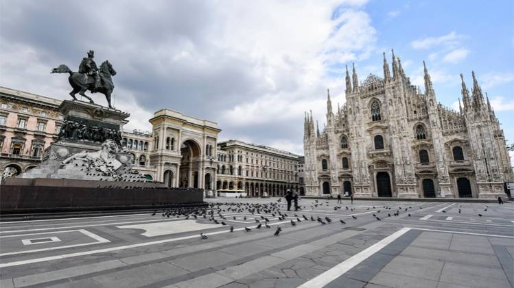 दुनिया के 50 से ज्यादा देशों में लॉकडाउन (फोटो-PTI)