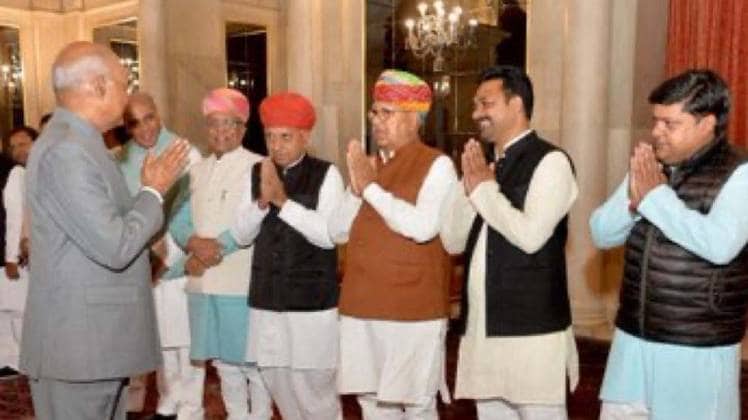 राष्ट्रपति भवन भी गए थे बीजेपी सांसद दुष्यंत सिंह