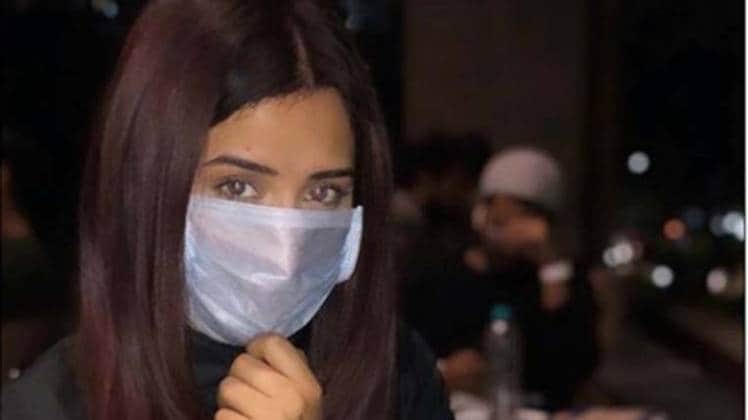 माहिरा शर्मा सोर्स इंस्टाग्राम 