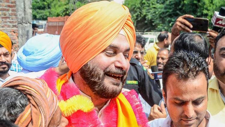 यूट्यूब चैनल के जरिए नवजोत सिंह सिद्धू ने शुरू की अपनी पारी (File-PTI)