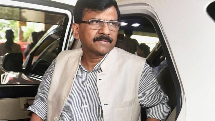 शिवसेना सांसद संजय राउत (फाइल फोटो- PTI)