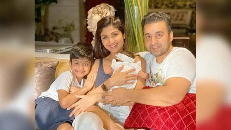 शिल्पा शेट्टी अपने परिवार के साथ
