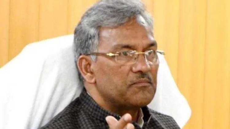 मुख्यमंत्री त्रिवेंद्र सिंह रावत ने कर्मचारियों से हड़ताल वापस लेने की अपील की (फाइल फोटो)