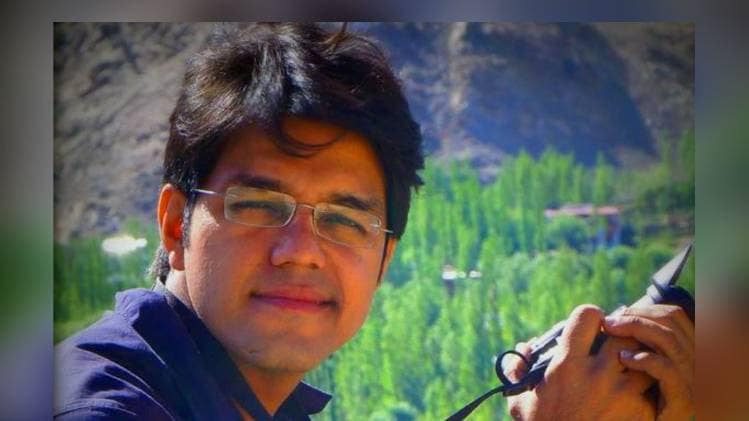  वरुण वागीश  (फेसबुक)