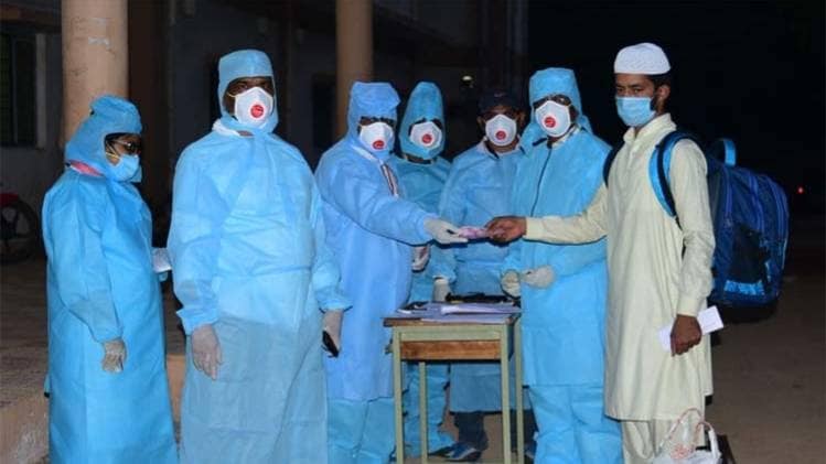 विदेश और जमात से लौटे लोगों को ट्रेस किया गया (फोटो-आशीष)