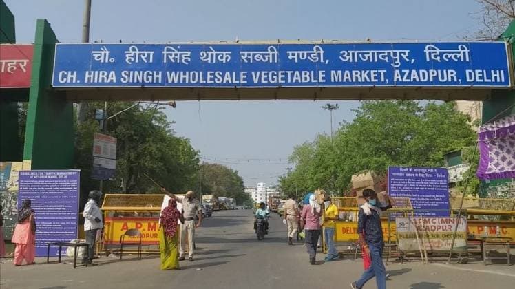 आजादपुर मंडी में लगातार बढ़ रहे हैं संक्रमण के केस (तस्वीर- आज तक)