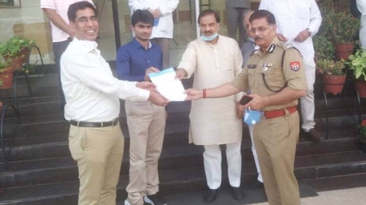 कैलाश हॉस्पिटल समूह की ओर से 100 बैड (फोटो-अरविंद ओझा)