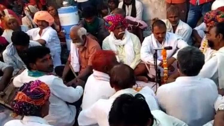 लॉकडाउन के बावजूद बूंदी में 2 जगह लगा मेला और जुटी भीड़ 