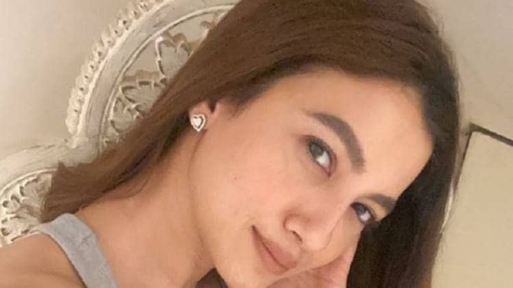 गौहर खान