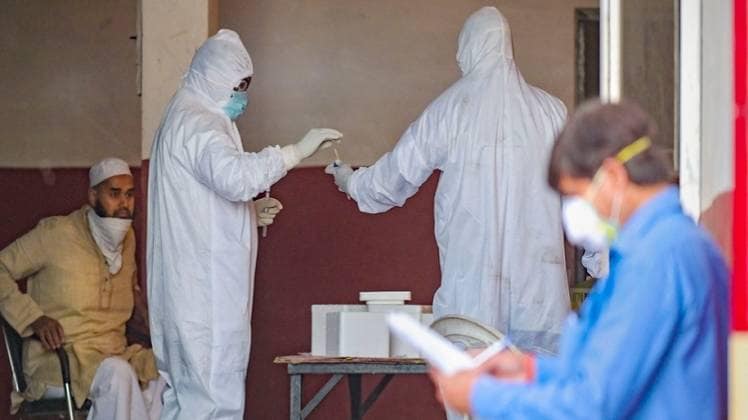 चंडीगढ़ कंटेनमेंट जोन घोषित है (फाइल फोटो-PTI)