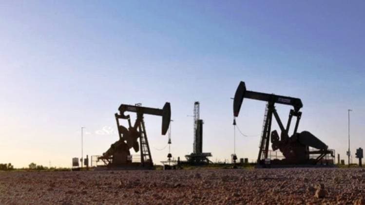 कच्चे तेल के दाम में हाल के दिनों में आई है भारी गिरावट 