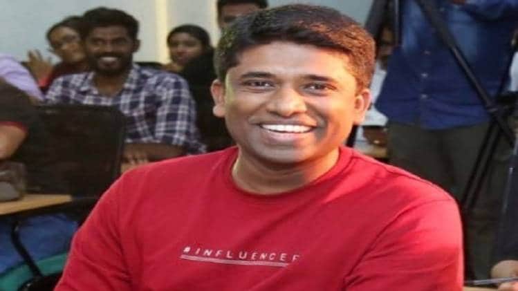 कन्नन गोपीनाथ ने IAS के पद से इस्तीफा दे दिया था (फोटो-ट्विटर/@naukarshah)