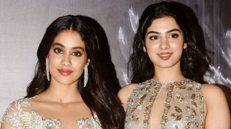 जाह्नवी कपूर और खुशी कपूर