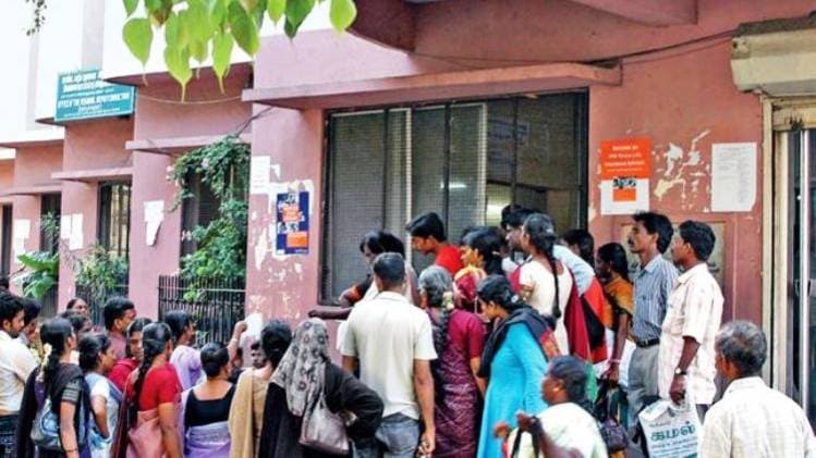 कोरोना से बड़े पैमाने पर रोजगार जाने की आशंका 