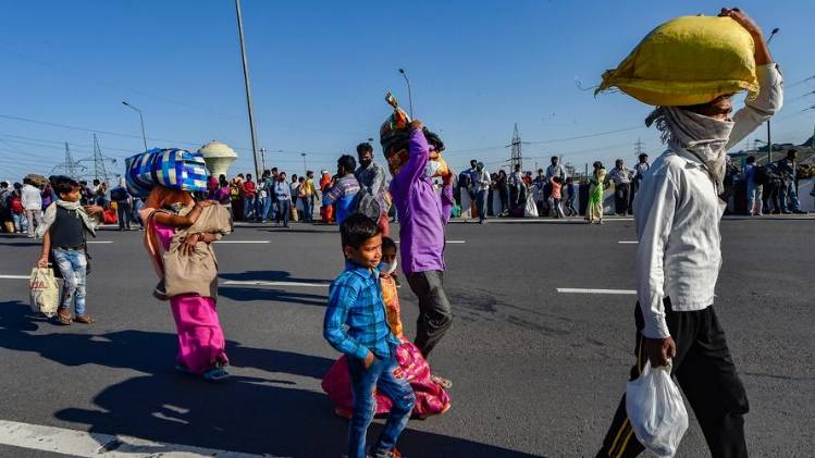 मजदूरों की मदद करेगा श्रम मंत्रालय (फाइल फोटो- पीटीआई)