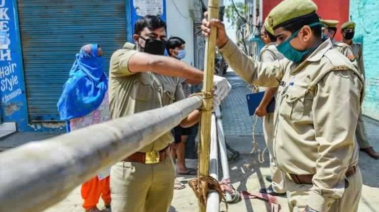 देश में कई इलाके सील (फोटो-पीटीआई)