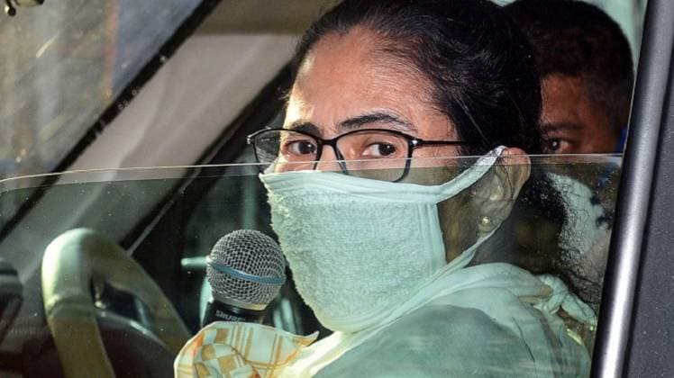 पश्चिम बंगाल की मुख्यमंत्री ममता बनर्जी (फोटो: PTI)