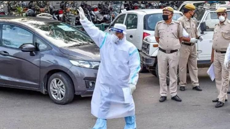 भारत में कोरोना से ग्रसित लोगों की संख्या 9000 के पार जा चुकी है