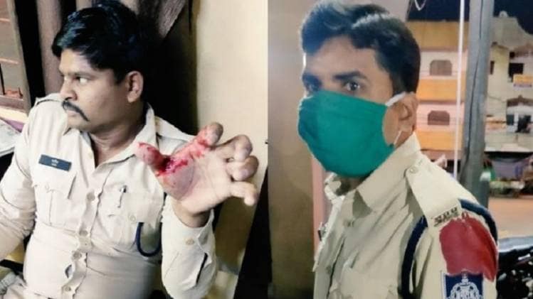 शिवराज ने साझा की पुलिसकर्मियों की तस्वीर