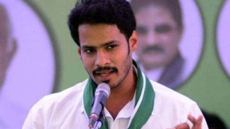 2019 में मांड्या सीट से लोकसभा चुनाव लड़ चुके हैं निखिल कुमारस्वामी (फाइल फोटो)