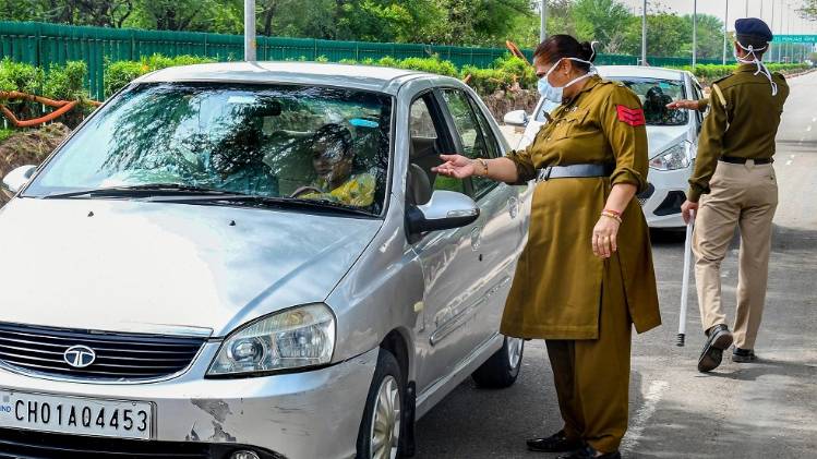 फरीदकोट में पुलिसकर्मियों पर फायरिंग (फाइल फोटो-PTI)