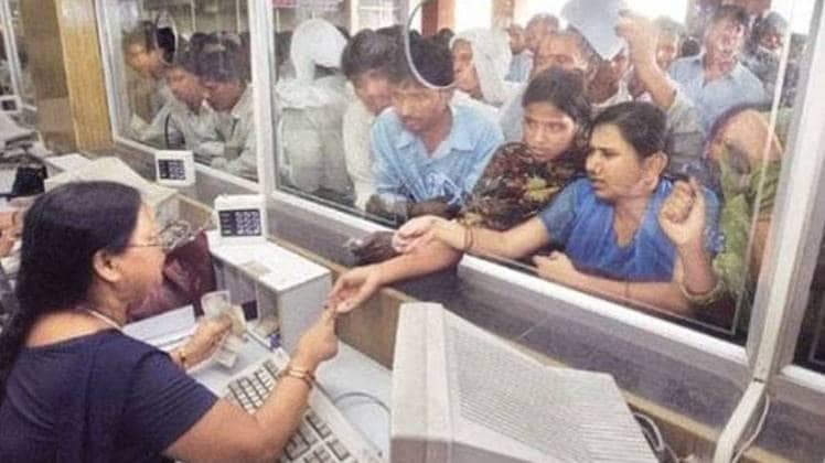 लॉकडाउन में रेल यात्रियों की बढ़ी परेशानी