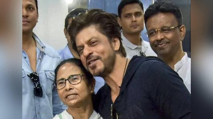 शाहरुख खान, सीएम ममता बनर्जी (फाइल फोटो)