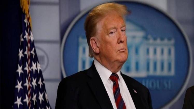 अमेरिका में बेरोजगारी चरम पर