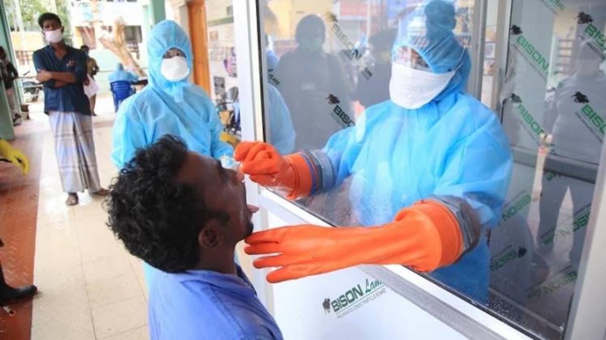 कोरोना वायरस से जंग के बीच उम्मीद, इसी साल भारत को मिल सकती है वैक्सीन! - coronavirus vaccine in india oxford university december professor adrian hill and adar poonawalla - AajTak