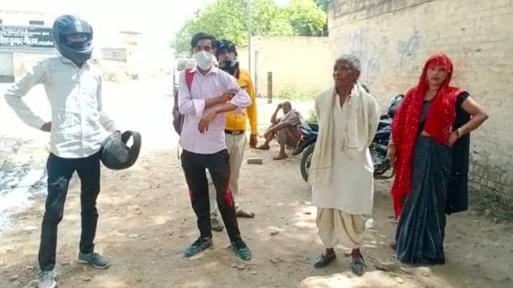 मृतक के परिजन (Photo Aajtak)