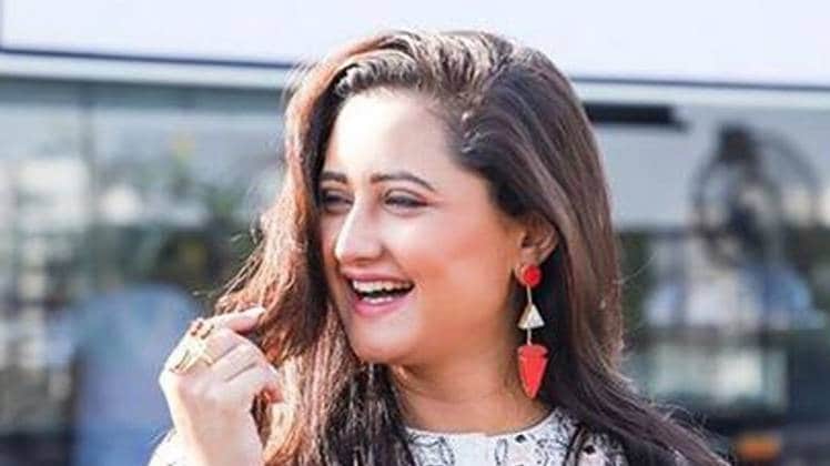 रश्मि देसाई