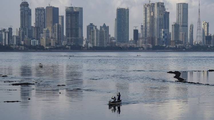 मछुआरों को समुद्र में नहीं जाने की सलाह (प्रतीकात्मक फोटो)