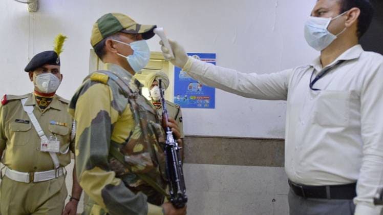 बीएसएफ यूनिट पर कोरोना का कहर (Photo- PTI)