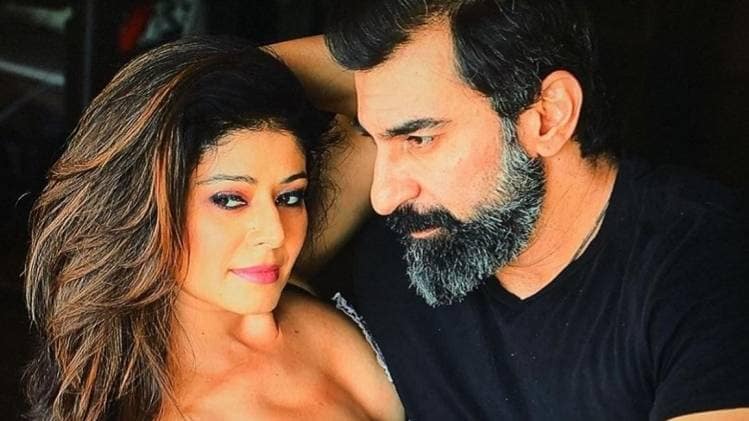 पूजा बत्रा-नवाब शाह