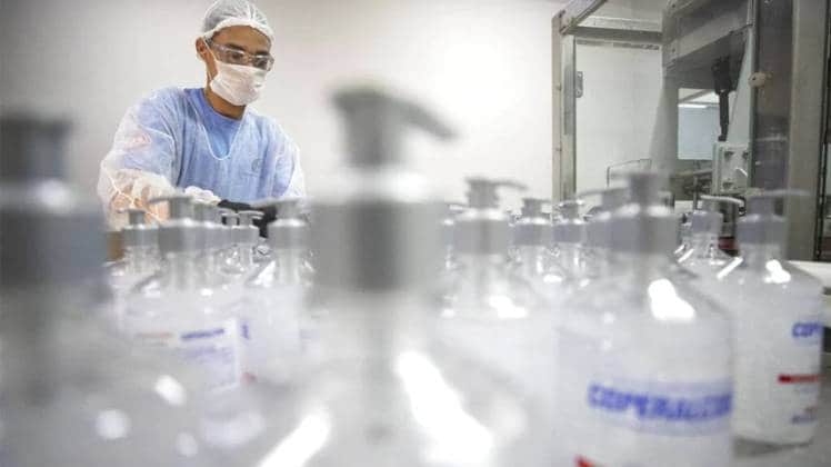 कोरोना की दवा बनाने के लिए कई देशों के वैज्ञानिक और डॉक्टर रात-दिन रिसर्च कर रहे हैं